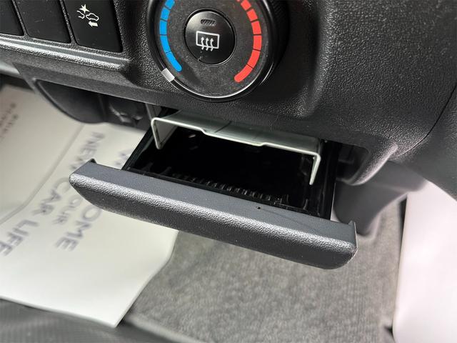 ハイエースバン ロングDX GLパッケージ 5型 レンタアップ法人ワンオーナー 社外ナビ バックカメラ ETC トヨタセーフティセンス プライバシーガラス(22枚目)