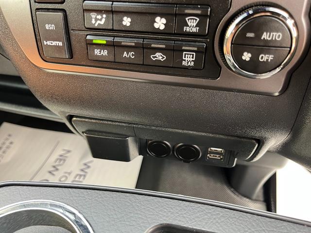 ハイエースバン スーパーＧＬ　ダークプライムＩＩ　６型　オリジナルベッドキット車中泊仕様　寒冷地仕　ＸＦ１１ナビ　フリップダウンモニター　パノラミックビュー　ＥＴＣ　１６インチスチールホイール　１．５インチダウン　トヨタセーフティセンス　前後ソナー（23枚目）