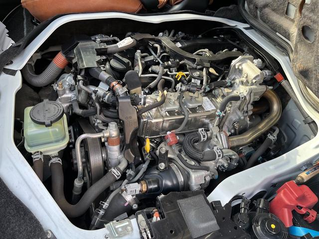 ハイエースバン スーパーＧＬ　ダークプライムＩＩ　６型　オリジナルベッドキット車中泊仕様　寒冷地仕　ＸＦ１１ナビ　フリップダウンモニター　パノラミックビュー　ＥＴＣ　１６インチスチールホイール　１．５インチダウン　トヨタセーフティセンス　前後ソナー（30枚目）