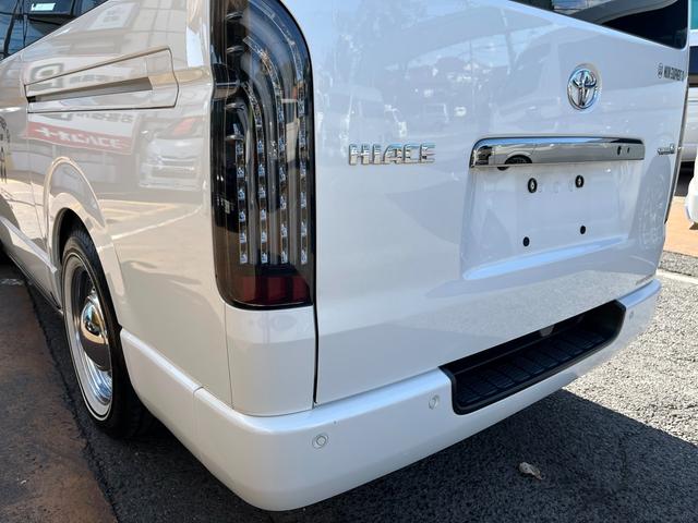 ハイエースバン スーパーＧＬ　ダークプライムＩＩ　６型　オリジナルベッドキット車中泊仕様　寒冷地仕　ＸＦ１１ナビ　フリップダウンモニター　パノラミックビュー　ＥＴＣ　１６インチスチールホイール　１．５インチダウン　トヨタセーフティセンス　前後ソナー（49枚目）