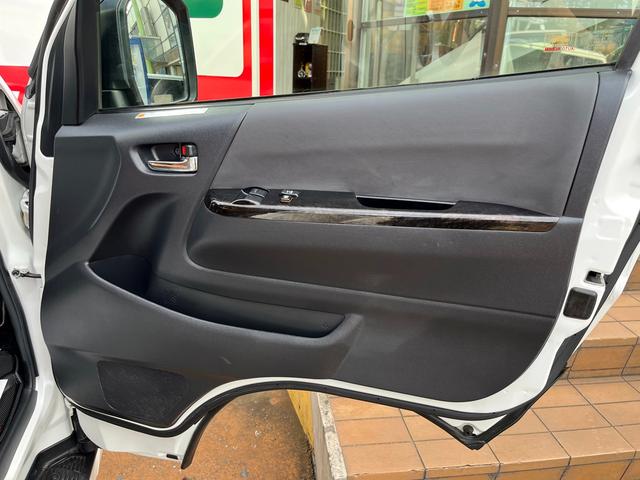 ハイエースバン スーパーＧＬ　ダークプライムＩＩ　６型　オリジナルベッドキット車中泊仕様　寒冷地仕　ＸＦ１１ナビ　フリップダウンモニター　パノラミックビュー　ＥＴＣ　１６インチスチールホイール　１．５インチダウン　トヨタセーフティセンス　前後ソナー（80枚目）