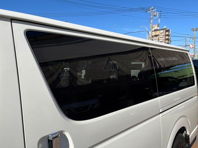 ハイエースバン ロングＤＸ　ＧＬパッケージ　４型　３．０ディーゼルターボ　５ドア３人乗り　純正ナビ　バックカメラ　ＥＴＣ　ＬＥＤライト　フォグランプ　電格ミラー　プライバシーガラス　ドラレコ（36枚目）