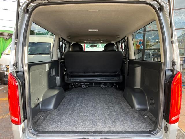 ハイエースバン ロングスーパーGL 4型 ディーゼル バッドフェイス 2インチローダウン 15インチアルミホイール Fスポイラー LEDライト&フォグ LEDテール シートカバー 前後センサー 純正ナビ Bカメラ ETC(10枚目)