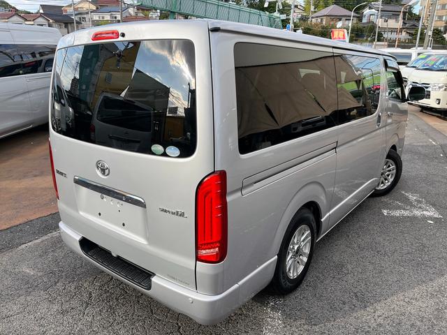 ハイエースバン ロングスーパーGL 4型 ディーゼル バッドフェイス 2インチローダウン 15インチアルミホイール Fスポイラー LEDライト&フォグ LEDテール シートカバー 前後センサー 純正ナビ Bカメラ ETC(18枚目)