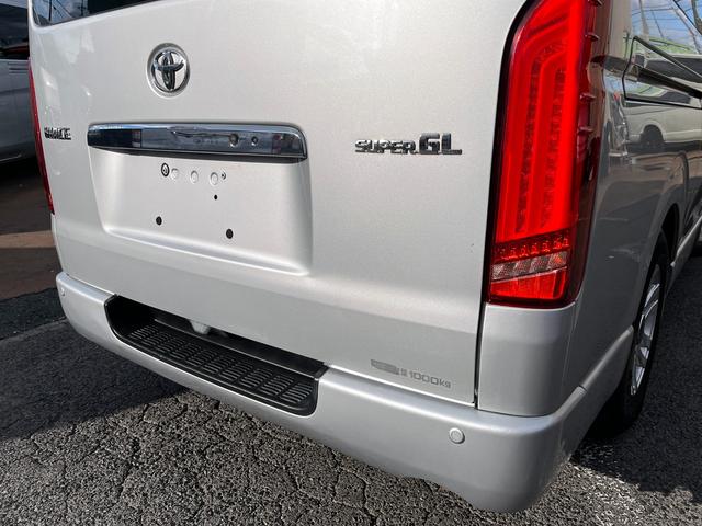 ハイエースバン ロングスーパーGL 4型 ディーゼル バッドフェイス 2インチローダウン 15インチアルミホイール Fスポイラー LEDライト&フォグ LEDテール シートカバー 前後センサー 純正ナビ Bカメラ ETC(45枚目)