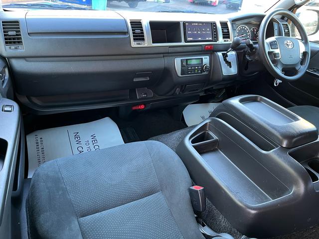 ハイエースバン ロングワイドスーパーGL 5型 純正ナビフルセグTV バックカメラ ETC LEDライト Fエアロ スライド窓 プライバシーガラス ステアリングリモコン 前後ドラレコ付きデジタルインナーミラー(8枚目)