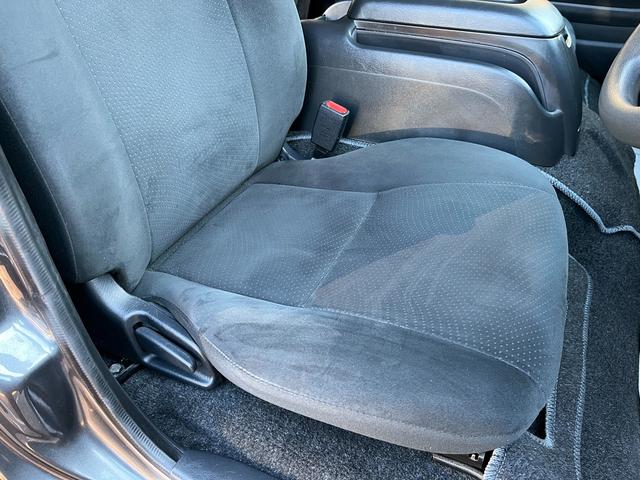 ハイエースバン ロングワイドスーパーGL 5型 純正ナビフルセグTV バックカメラ ETC LEDライト Fエアロ スライド窓 プライバシーガラス ステアリングリモコン 前後ドラレコ付きデジタルインナーミラー(57枚目)