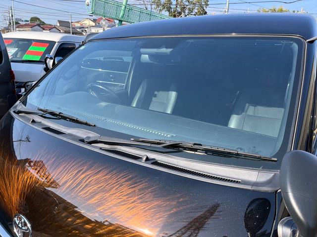 ハイエースバン スーパーGL ダークプライムII 5型ディーゼル グラインドタトゥー施工 ローダウン 20インチアルミホイール 社外ナビ ETC モデリスタスポイラー 電動スライドドア Rフィルム LED室内灯 トヨタセーフティセンス スマートキー(30枚目)