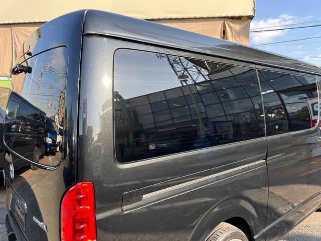 ハイエースバン スーパーGL ダークプライムII 5型ディーゼル グラインドタトゥー施工 ローダウン 20インチアルミホイール 社外ナビ ETC モデリスタスポイラー 電動スライドドア Rフィルム LED室内灯 トヨタセーフティセンス スマートキー(51枚目)