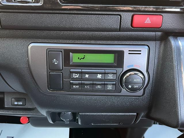 ハイエースバン スーパーGL ダークプライムII 6型 2.8ディーゼル ワンオーナー禁煙車 純正ナビ TRD15インチアルミホイール TRDバンパーガード 電動スライドドア プライバシーガラス トヨタセーフティセンス バックカメラ ETC2.0(28枚目)