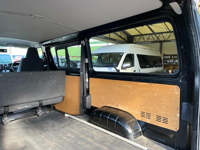ハイエースバン ロングDX 4型 純正ナビ バックカメラ ETC 隠しスイッチ式セキュリティー プライバシーガラス Wエアバッグ(63枚目)
