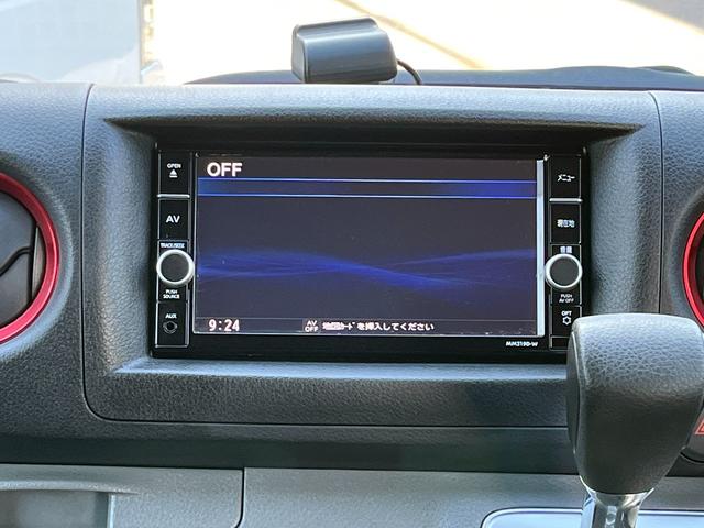 NV350キャラバンバン ロングプレミアムGX アーバンクロム ワンオーナー禁煙車 専用フルエアロ LEDライト 左側電動スライドドア リバース連動左サイドミラー エマージェンシーブレーキ 横滑防止 荷室フィルム 純正ナビ アラウンドビュー ETC(23枚目)