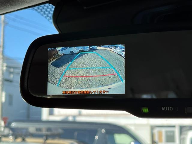 ハイエースワゴン グランドキャビン　５型　レンタカーアップ　禁煙車　電動スライドドア　ＬＥＤヘッドライト　法人モデルナビ　ＥＴＣ　バックカメラ　プライバシーガラス　Ｗエアコン　Ｗエアバッグ　トヨタセーフティセンス（23枚目）