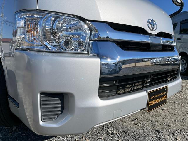 ハイエースワゴン グランドキャビン　５型　レンタカーアップ　禁煙車　電動スライドドア　ＬＥＤヘッドライト　法人モデルナビ　ＥＴＣ　バックカメラ　プライバシーガラス　Ｗエアコン　Ｗエアバッグ　トヨタセーフティセンス（37枚目）