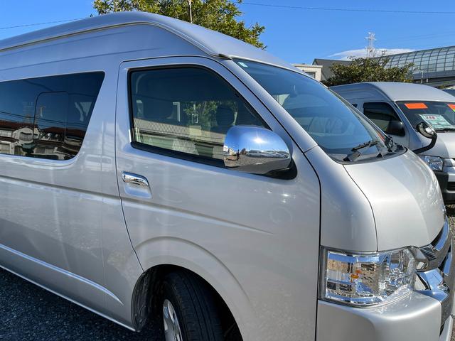 ハイエースワゴン グランドキャビン　５型　レンタカーアップ　禁煙車　電動スライドドア　ＬＥＤヘッドライト　法人モデルナビ　ＥＴＣ　バックカメラ　プライバシーガラス　Ｗエアコン　Ｗエアバッグ　トヨタセーフティセンス（43枚目）