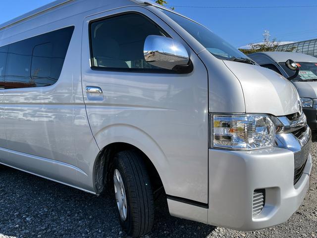 ハイエースワゴン グランドキャビン　５型　レンタカーアップ　禁煙車　電動スライドドア　ＬＥＤヘッドライト　法人モデルナビ　ＥＴＣ　バックカメラ　プライバシーガラス　Ｗエアコン　Ｗエアバッグ　トヨタセーフティセンス（44枚目）