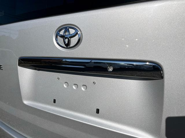 ハイエースワゴン グランドキャビン　５型　レンタカーアップ　禁煙車　電動スライドドア　ＬＥＤヘッドライト　法人モデルナビ　ＥＴＣ　バックカメラ　プライバシーガラス　Ｗエアコン　Ｗエアバッグ　トヨタセーフティセンス（51枚目）