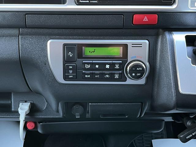 ハイエースワゴン ＧＬ　５型　ワンオーナー　社外ナビＴＶ　電動スライドドア　フローリング加工　ローダウン　４列目ベッドキット　モデリスタエアロ　シートカバー　リアフィルム　後席モニター　バックカメラ　ＥＴＣ（22枚目）