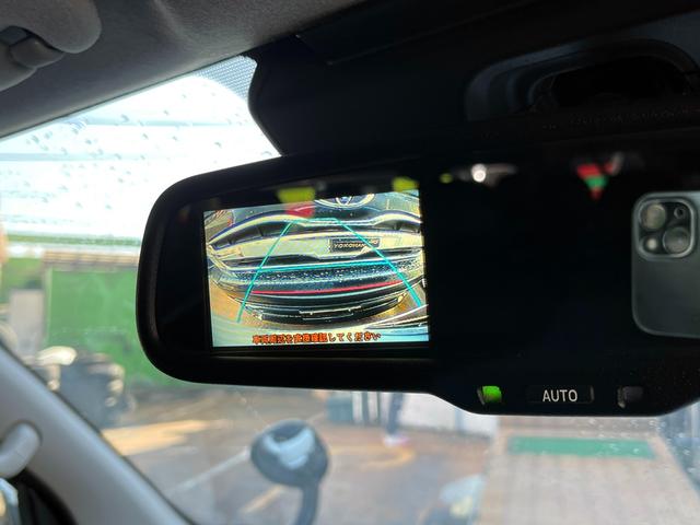 ハイエースワゴン ＧＬ　５型　ワンオーナー　社外ナビＴＶ　電動スライドドア　フローリング加工　ローダウン　４列目ベッドキット　モデリスタエアロ　シートカバー　リアフィルム　後席モニター　バックカメラ　ＥＴＣ（29枚目）