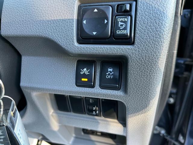 ＮＶ３５０キャラバンバン ロングプレミアムＧＸ　ワンオーナー　純正ナビ　アラウンドビュー　ＥＴＣ　エマージェンシーブレーキ　横滑防止　スライド窓　Ｗエアコン　Ｗエアバッグ　プライバシーガラス　オートクロージャー　ルーフキャリア　ＬＥＤライト（14枚目）