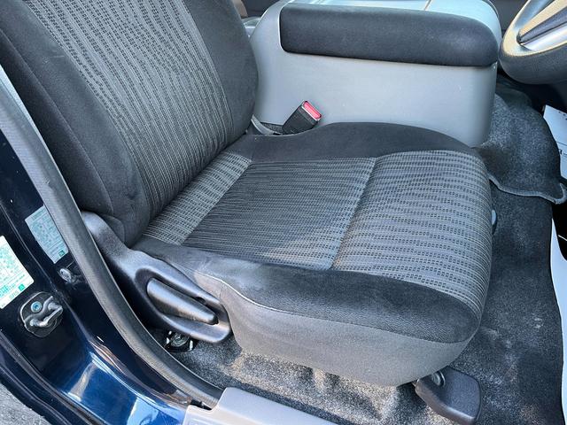 ＮＶ３５０キャラバンバン ロングプレミアムＧＸ　ワンオーナー　純正ナビ　アラウンドビュー　ＥＴＣ　エマージェンシーブレーキ　横滑防止　スライド窓　Ｗエアコン　Ｗエアバッグ　プライバシーガラス　オートクロージャー　ルーフキャリア　ＬＥＤライト（56枚目）