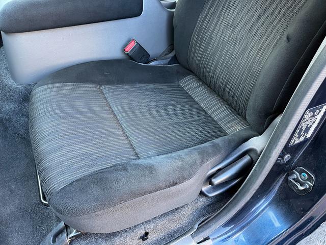 ＮＶ３５０キャラバンバン ロングプレミアムＧＸ　ワンオーナー　純正ナビ　アラウンドビュー　ＥＴＣ　エマージェンシーブレーキ　横滑防止　スライド窓　Ｗエアコン　Ｗエアバッグ　プライバシーガラス　オートクロージャー　ルーフキャリア　ＬＥＤライト（76枚目）