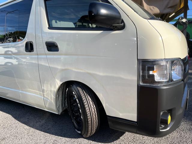 ハイエースバン ロングDX 4型 社外ナビ バックカメラ ETC ローダウン 新品16インチアルミホイール&タイヤ インナーブラックライト 電格ミラー スーパーGLセカンドシート シートカバー ドラレコ プライバシーガラス(43枚目)