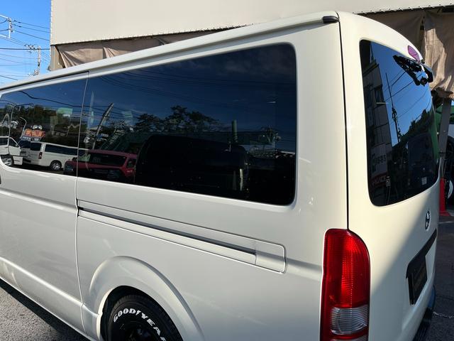 ハイエースバン ロングDX 4型 社外ナビ バックカメラ ETC ローダウン 新品16インチアルミホイール&タイヤ インナーブラックライト 電格ミラー スーパーGLセカンドシート シートカバー ドラレコ プライバシーガラス(53枚目)
