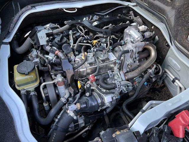 ハイエースバン ロングワイドスーパーGL 5型 2.8ディーゼル ワンオーナー 純正ナビ バックカメラ ETC2.0 ローダウン 16インチアルミ 新品PARADAタイヤ モデリスタエアロ LEDライト シートカバー 前後ソナー ドラレコ(30枚目)