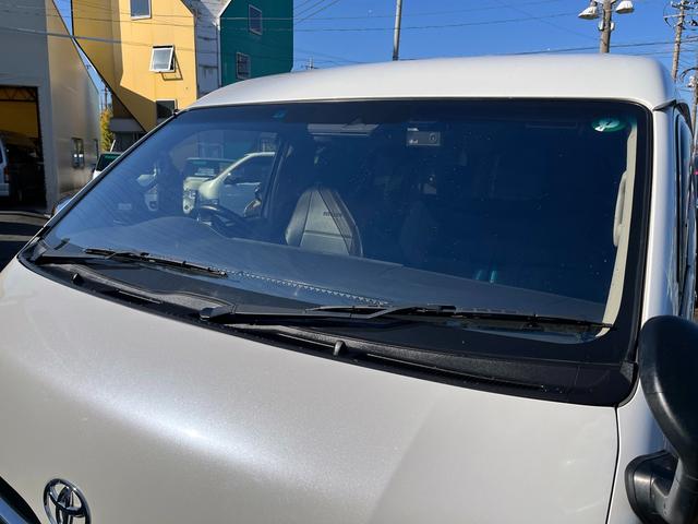 ハイエースバン ロングワイドスーパーGL 5型 2.8ディーゼル ワンオーナー 純正ナビ バックカメラ ETC2.0 ローダウン 16インチアルミ 新品PARADAタイヤ モデリスタエアロ LEDライト シートカバー 前後ソナー ドラレコ(33枚目)