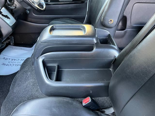 ハイエースバン ロングワイドスーパーGL 5型 2.8ディーゼル ワンオーナー 純正ナビ バックカメラ ETC2.0 ローダウン 16インチアルミ 新品PARADAタイヤ モデリスタエアロ LEDライト シートカバー 前後ソナー ドラレコ(76枚目)