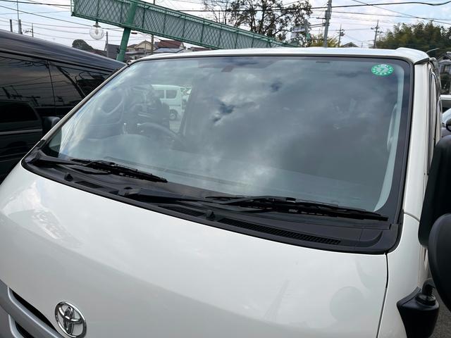 ハイエースバン ロングDX 4型 3.0ディーゼルターボ4WD ワンオーナー禁煙 寒冷地仕様 スライド窓 Wエアバッグ 新規荷室フィルム施工(30枚目)