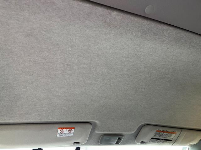 ハイエースバン ロングDX 4型 3.0ディーゼルターボ4WD ワンオーナー禁煙 寒冷地仕様 スライド窓 Wエアバッグ 新規荷室フィルム施工(69枚目)