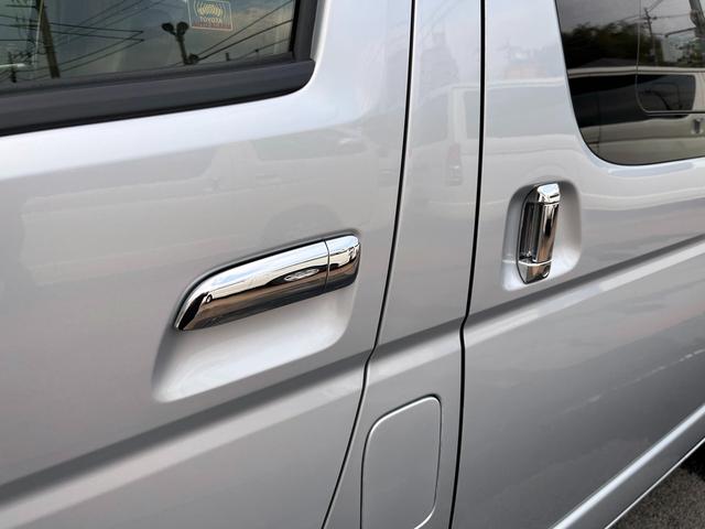 ハイエースバン ロングスーパーGL 5型 2.8ディーゼル 4WD ワンオーナー禁煙 トヨタセーフティセンス バックカメラ ETC プライバシーガラス イージークローザー スライド窓 ナビフルセグTV(40枚目)