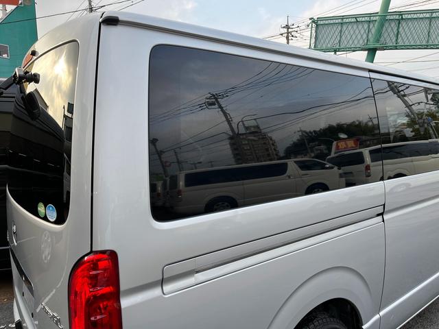 ハイエースバン ロングスーパーGL 5型 2.8ディーゼル 4WD ワンオーナー禁煙 トヨタセーフティセンス バックカメラ ETC プライバシーガラス イージークローザー スライド窓 ナビフルセグTV(51枚目)