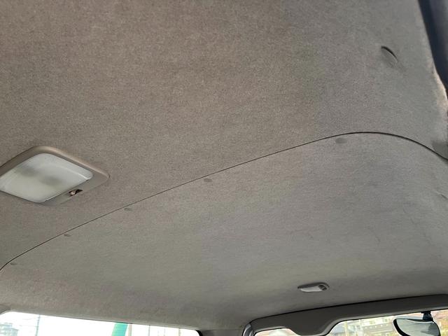 ハイエースバン ロングスーパーGL 5型 2.8ディーゼル 4WD ワンオーナー禁煙 トヨタセーフティセンス バックカメラ ETC プライバシーガラス イージークローザー スライド窓 ナビフルセグTV(65枚目)