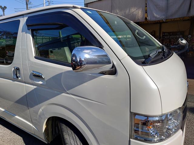 ハイエースバン スーパーGL ダークプライム 4型 3.0ディーゼルターボ 2インチローダウン 17インチアルミホイール フロントエアロ スライド窓 イージークローザー 木目調パネル 純正ナビフルセグTV バックカメラ ETC タイベル交換済み(38枚目)
