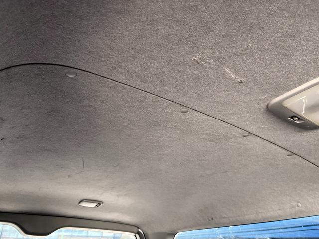 レジアスエースバン ロングスーパーGL 4型 3.0ディーゼルターボ 4WD 純正ナビ バックカメラ ETC LEDライト スライド窓 イージークローザー プライバシーガラス Wエアコン(56枚目)