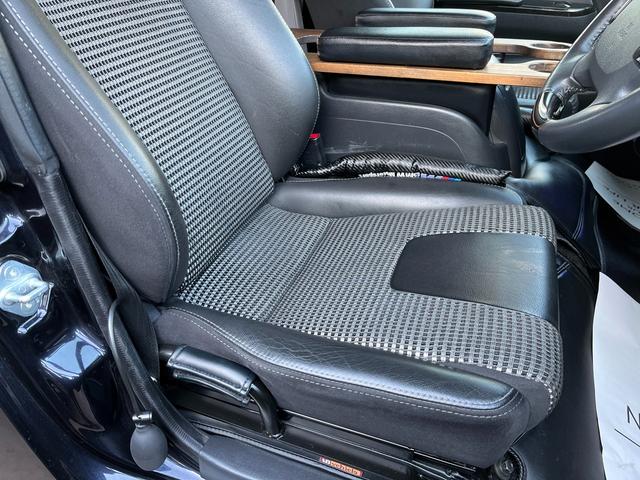 ハイエースバン スーパーＧＬ　ダークプライム　４型　ディーゼル　社外ナビ　ベッドキット　内装カスタム　ソーラーパネル　サブバッテリー　ＦＦヒーター　レカロシート　オーリンズＲサス　足回り改　バッドフェイス　２インチダウン　スライド式セカンドシート（57枚目）