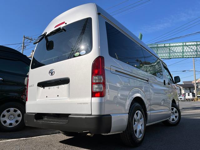 ハイエースバン ロングDX 4型 ハイルーフ パワーリフト付き 荷室ラッシングレール ワンオーナー禁煙 フロア板張り スライド窓 プライバシーガラス 社外ナビ バックカメラ ETC(5枚目)