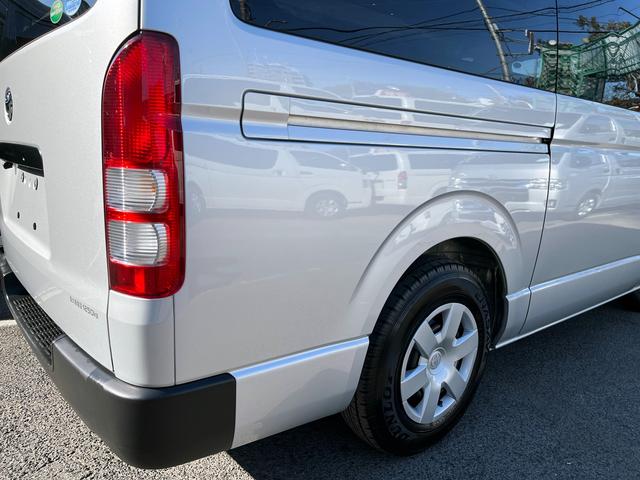 ハイエースバン ロングDX 4型 ハイルーフ パワーリフト付き 荷室ラッシングレール ワンオーナー禁煙 フロア板張り スライド窓 プライバシーガラス 社外ナビ バックカメラ ETC(55枚目)