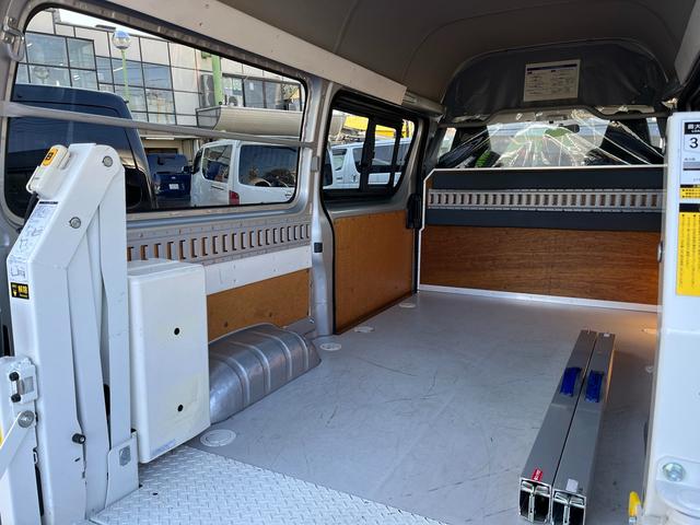 ハイエースバン ロングDX 4型 ハイルーフ パワーリフト付き 荷室ラッシングレール ワンオーナー禁煙 フロア板張り スライド窓 プライバシーガラス 社外ナビ バックカメラ ETC(67枚目)