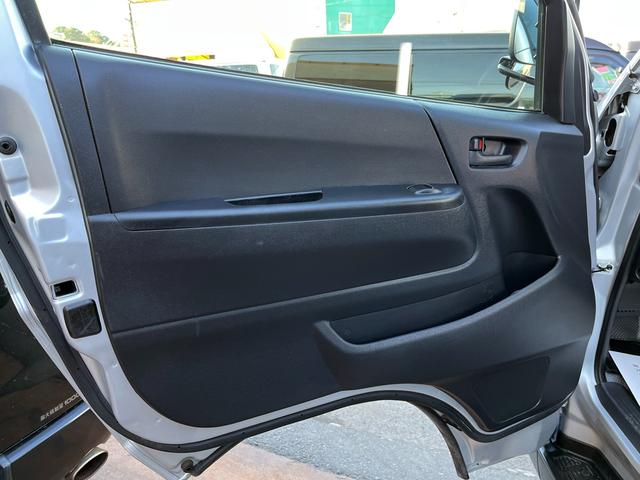 ハイエースバン ロングDX 4型 ハイルーフ パワーリフト付き 荷室ラッシングレール ワンオーナー禁煙 フロア板張り スライド窓 プライバシーガラス 社外ナビ バックカメラ ETC(78枚目)