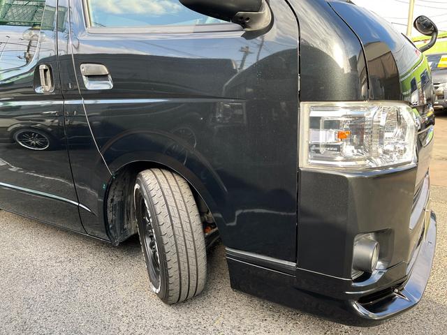 レジアスエースバン ロングＤＸ　ＧＬパッケージ　４型　３．０ディーゼル　５ナンバー１０人乗り公認改造　５ＭＴ　エアロ　１６インチアルミホイール　ローダウン　後席モニター　デジタルルームミラー　クルーズコントロール　社外ナビ　サブウーハー（45枚目）