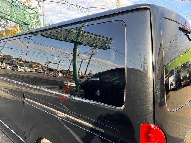 レジアスエースバン ロングＤＸ　ＧＬパッケージ　４型　３．０ディーゼル　５ナンバー１０人乗り公認改造　５ＭＴ　エアロ　１６インチアルミホイール　ローダウン　後席モニター　デジタルルームミラー　クルーズコントロール　社外ナビ　サブウーハー（55枚目）