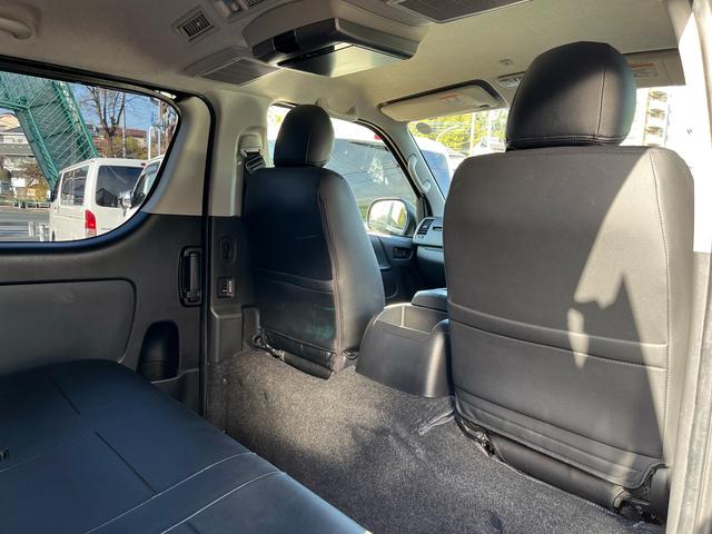 レジアスエースバン ロングＤＸ　ＧＬパッケージ　４型　３．０ディーゼル　５ナンバー１０人乗り公認改造　５ＭＴ　エアロ　１６インチアルミホイール　ローダウン　後席モニター　デジタルルームミラー　クルーズコントロール　社外ナビ　サブウーハー（61枚目）