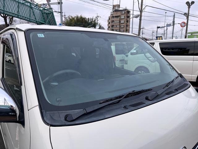 ハイエースバン ロングスーパーＧＬ　４型　ワンオーナー　３．０ディーゼル　社外ナビ　バックカメラ　ＥＴＣ　Ｆエアロ　ＬＥＤライト　スライド窓　イージークローザー　プライバシーガラス　レザー調シートカバー　スマートキー（29枚目）