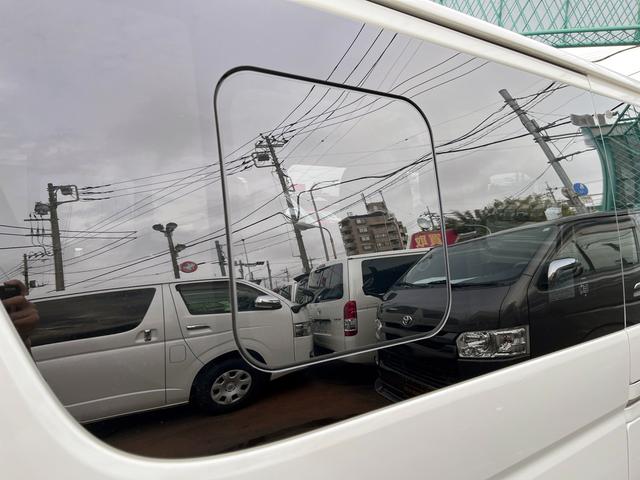 ハイエースバン ロングスーパーＧＬ　４型　ワンオーナー　３．０ディーゼル　社外ナビ　バックカメラ　ＥＴＣ　Ｆエアロ　ＬＥＤライト　スライド窓　イージークローザー　プライバシーガラス　レザー調シートカバー　スマートキー（34枚目）