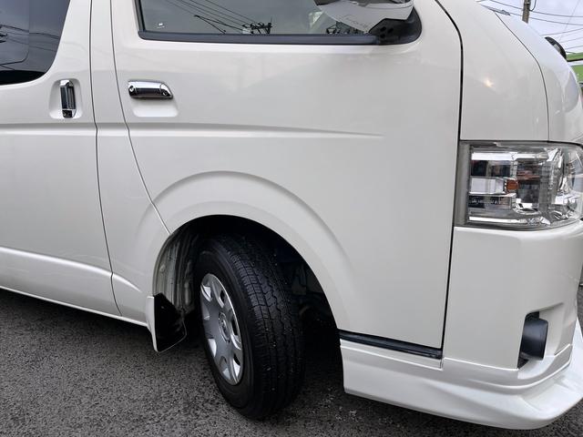 ハイエースバン ロングスーパーＧＬ　４型　ワンオーナー　３．０ディーゼル　社外ナビ　バックカメラ　ＥＴＣ　Ｆエアロ　ＬＥＤライト　スライド窓　イージークローザー　プライバシーガラス　レザー調シートカバー　スマートキー（39枚目）