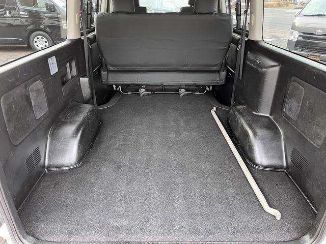 ハイエースバン ロングスーパーＧＬ　４型　ワンオーナー　３．０ディーゼル　社外ナビ　バックカメラ　ＥＴＣ　Ｆエアロ　ＬＥＤライト　スライド窓　イージークローザー　プライバシーガラス　レザー調シートカバー　スマートキー（59枚目）